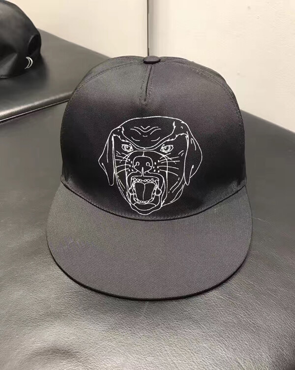 2017新作入荷 GIVENCHY ジバンシィスーパーコピー Casquette noir