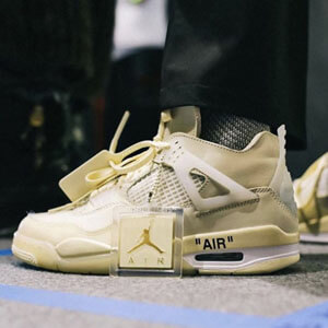 オフホワイト×ナイキOFF-WHITE×ナイキAIR JORDAN4 SP WMNS SAIL CV9388-100