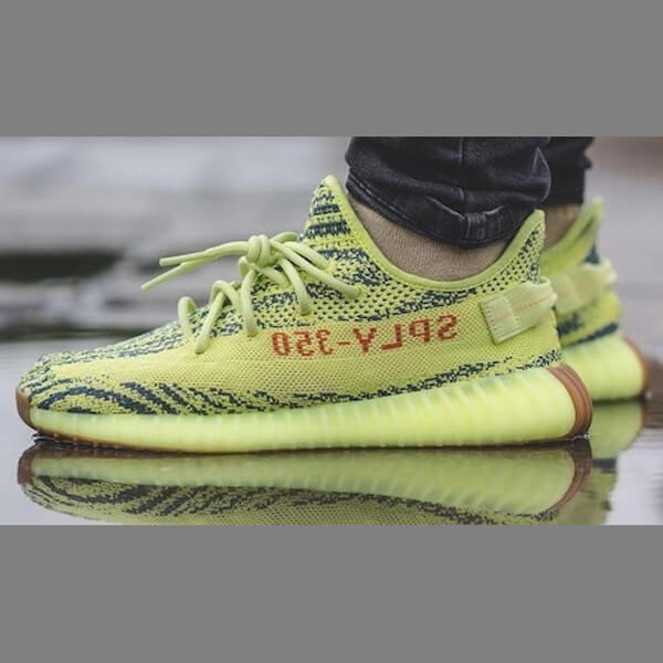 超限定♪ YEEZY BOOST 350 V2 Semi Frozen イエロー コピーB37572