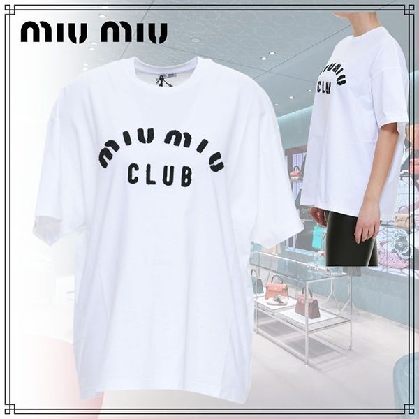 【関送込】MiuMiu CLUB LOGO Tシャツ コピー オーバーサイズ 刺繍ロゴ MJN3561QHTF0009