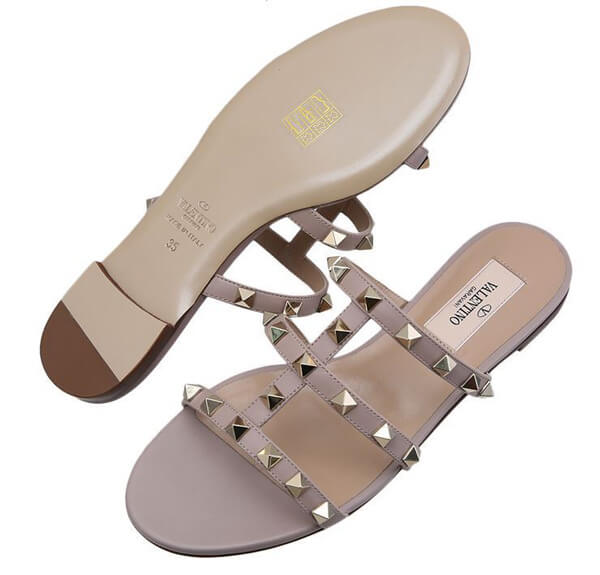 ヴァレンティノヴァレンティノ ROCKSTUD SANDAL